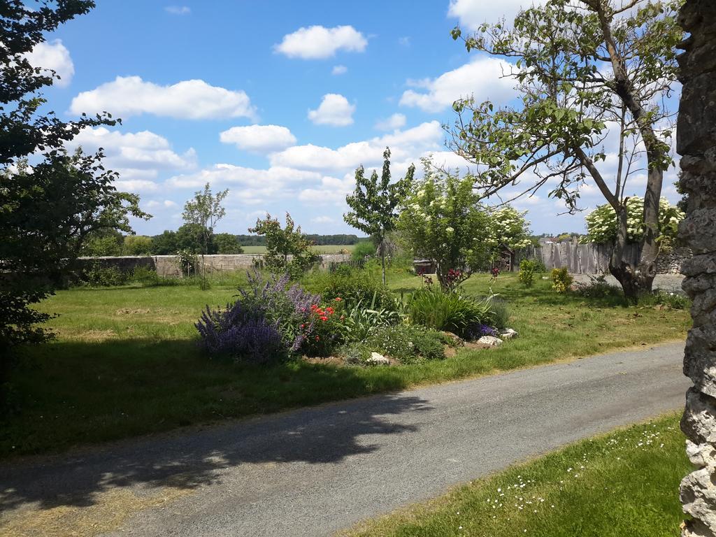 La Cle Des Chants Tauxigny Bagian luar foto
